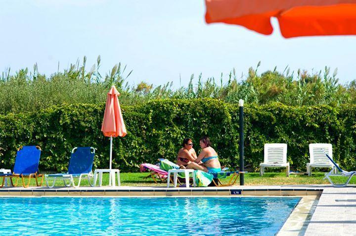 Alfa Hotel Apartments Gerani  Exterior photo